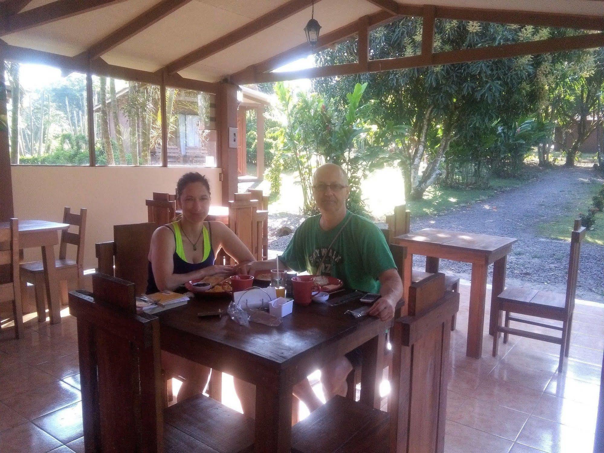Paraiso Volcano Lodge Guayabo  Kültér fotó