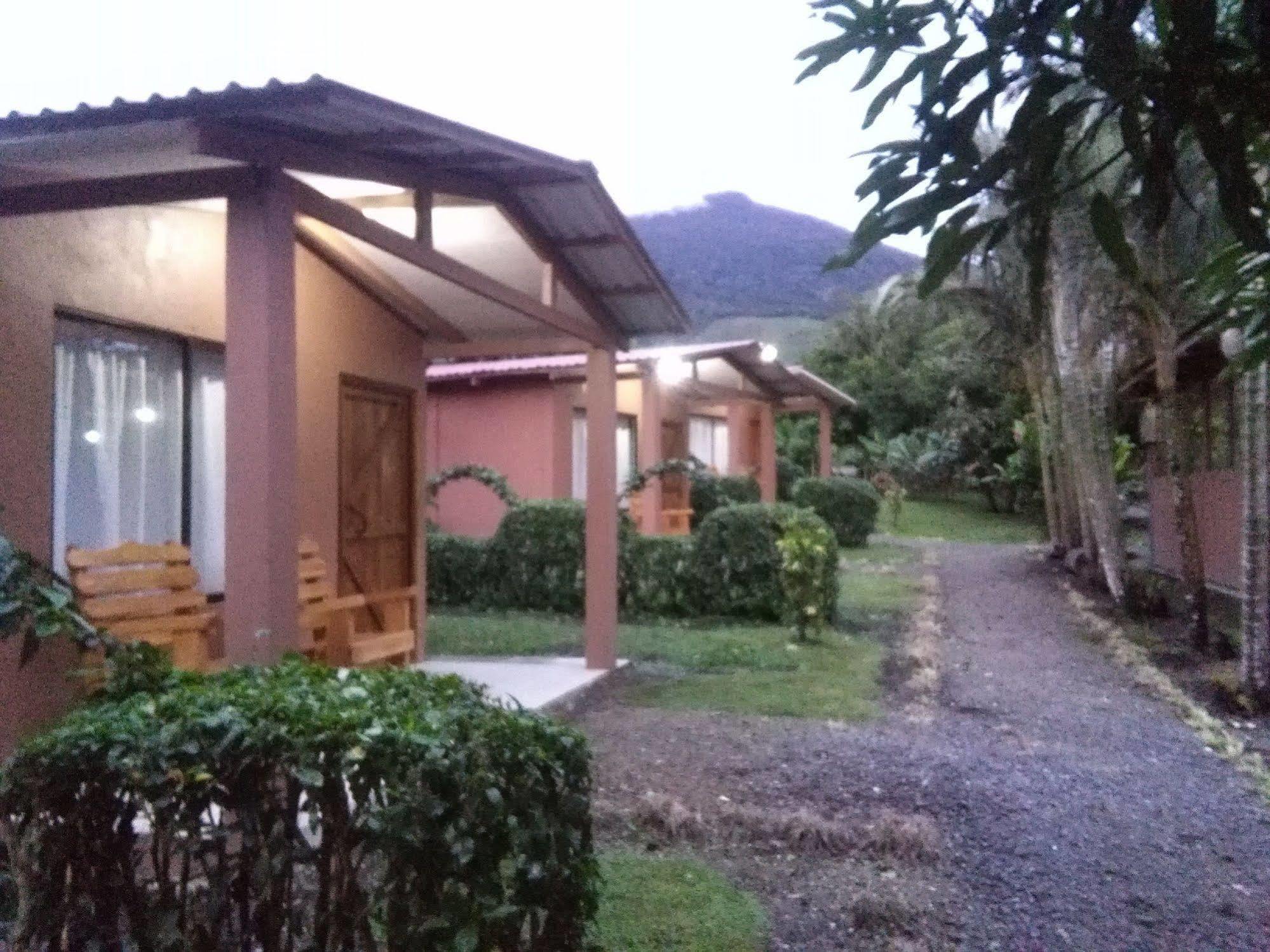 Paraiso Volcano Lodge Guayabo  Kültér fotó
